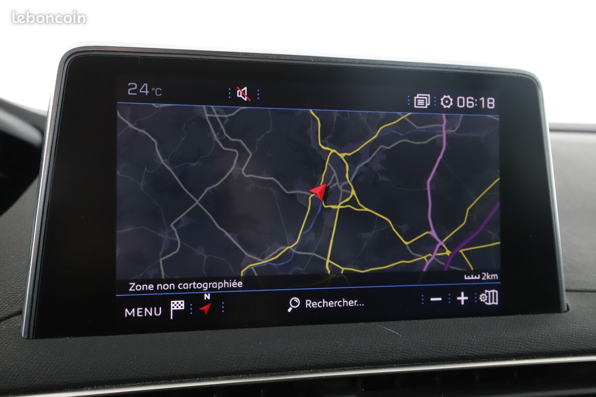 Peugeot 5008 1.2 PureTech GT Line 130 ch (image 19)