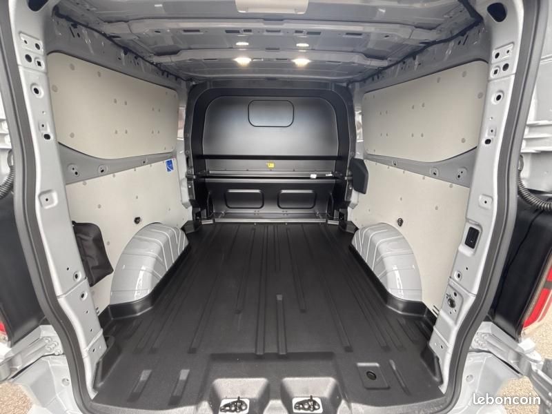 Ford Transit Custom Fg 320 L2H1 2.5 Duratec 232ch Hybride recheargeable Cabine Approfondie MS-RT CVT (image 13)