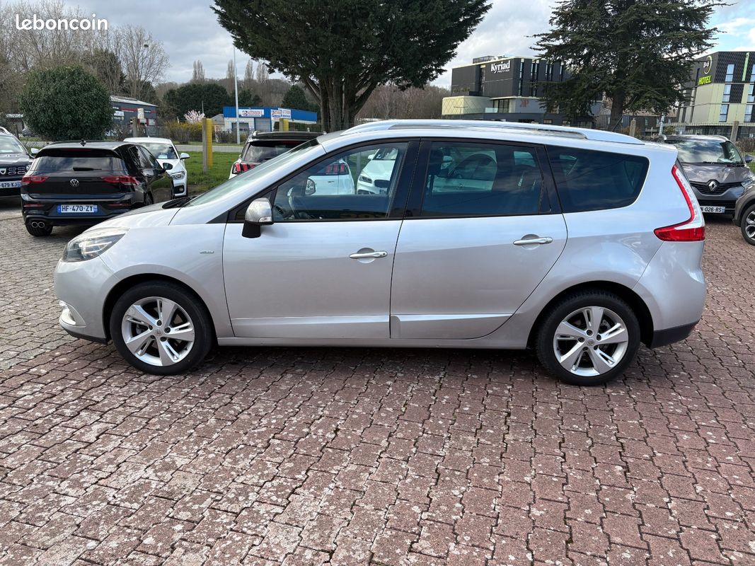 Renault GRAND SCÉNIC III DCi 110 eco2 Limited 7 pl (image 2)