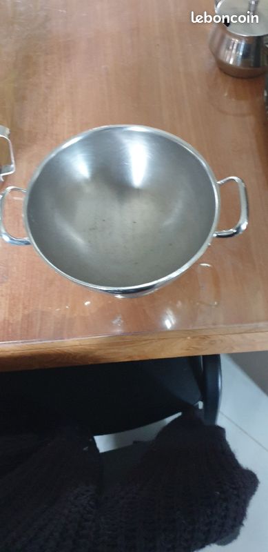 Lot de vaisselle en inox (image 5)