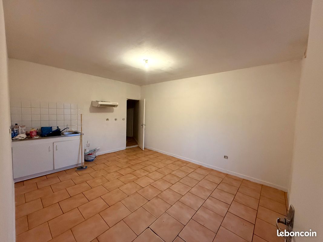 Appartement 1 pièce 38 m² · à Feuquières · 38 m² · 430 €/mois
