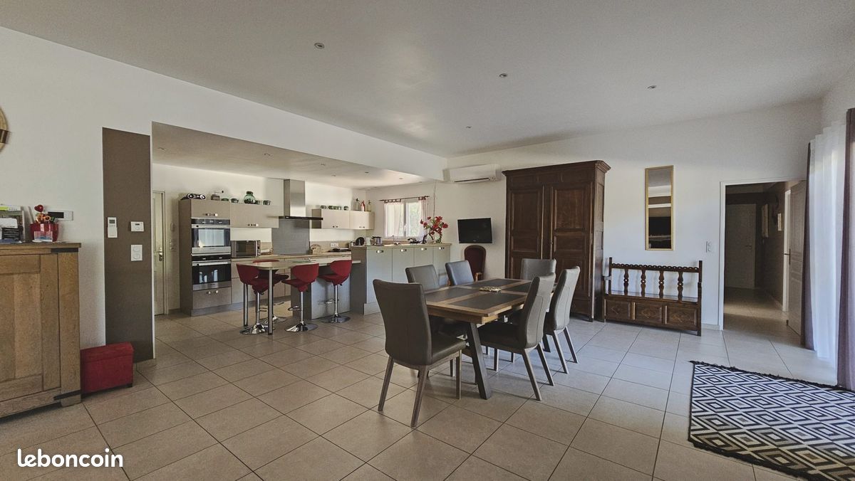 Villa 6 pièces 196 m² (image 9)