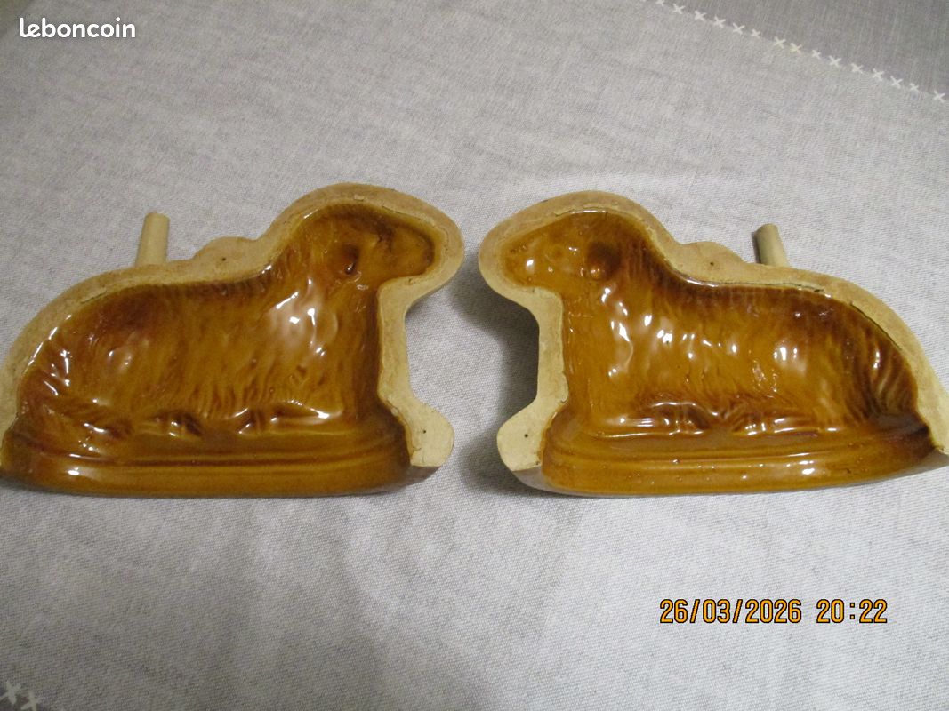 Forme A Chapeau en bois/ancien moule a chapeau/objet de métier/old hat