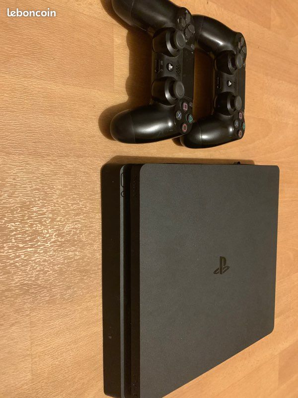 Ps4 slim (image 2)