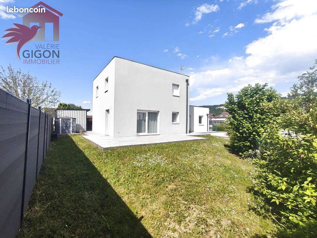 Maison 6 pièces 110 m² · à Mathay · 110 m² · 260 000 €