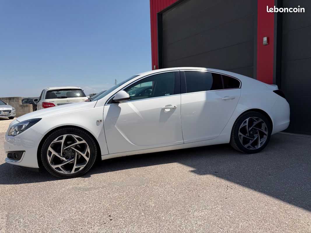 OPEL INSIGNIA 1.6 CDTI ecoFlex Start/Stop 136 ch Cosmo (image 15)