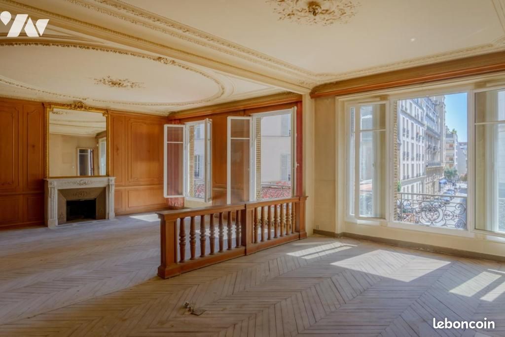 Appartement 5 pièces 161 m² · à Paris · 161 m² · 1 678 900 €