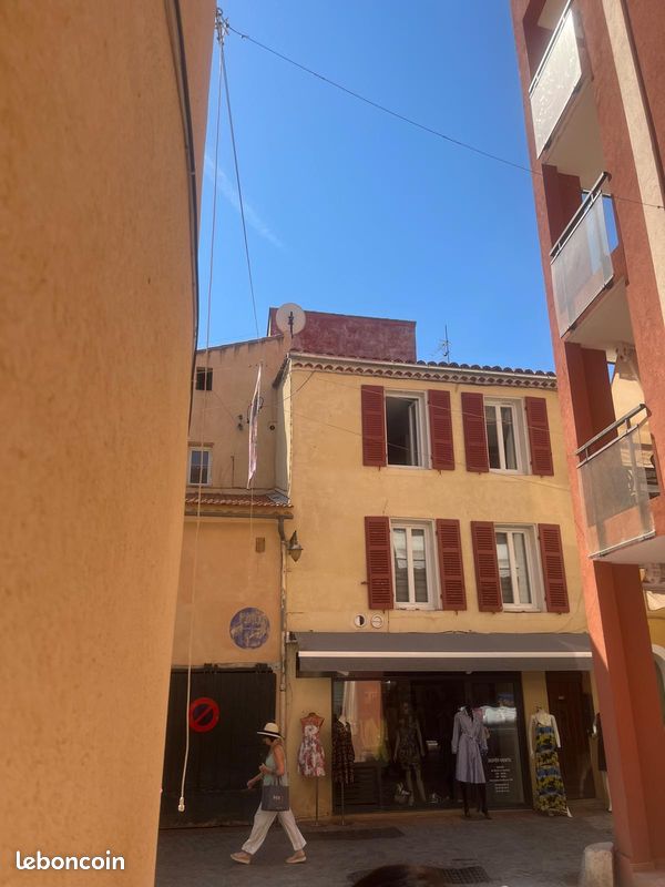 Appartement 2 pièces 45 m² · à Sanary-sur-Mer · 45 m² · 650 €/mois