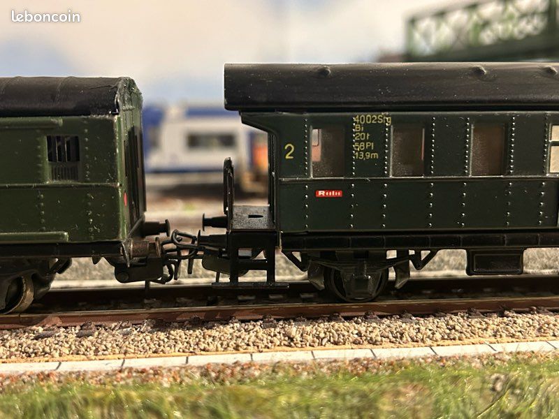 Märklin Wagon Voyageurs 2e Classe DB – Échelle HO, Modèle Ferroviaire Allemand, Collection Train Miniature