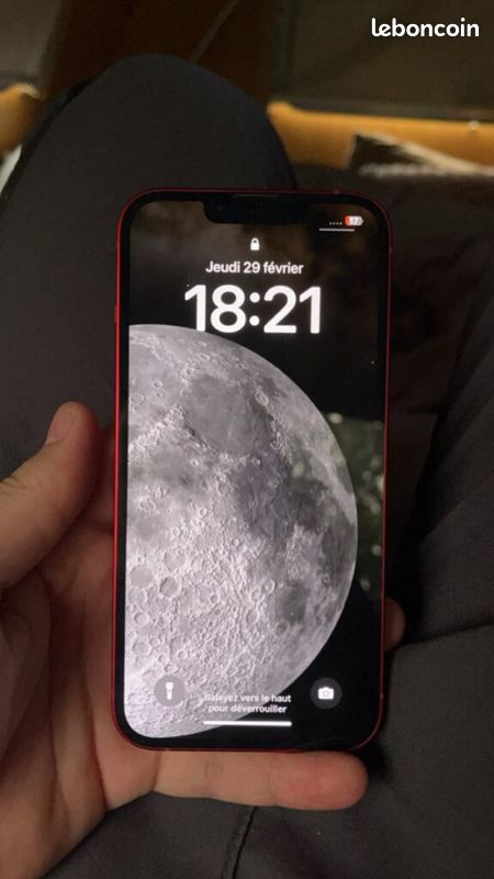 IPhone 13 (image 1)