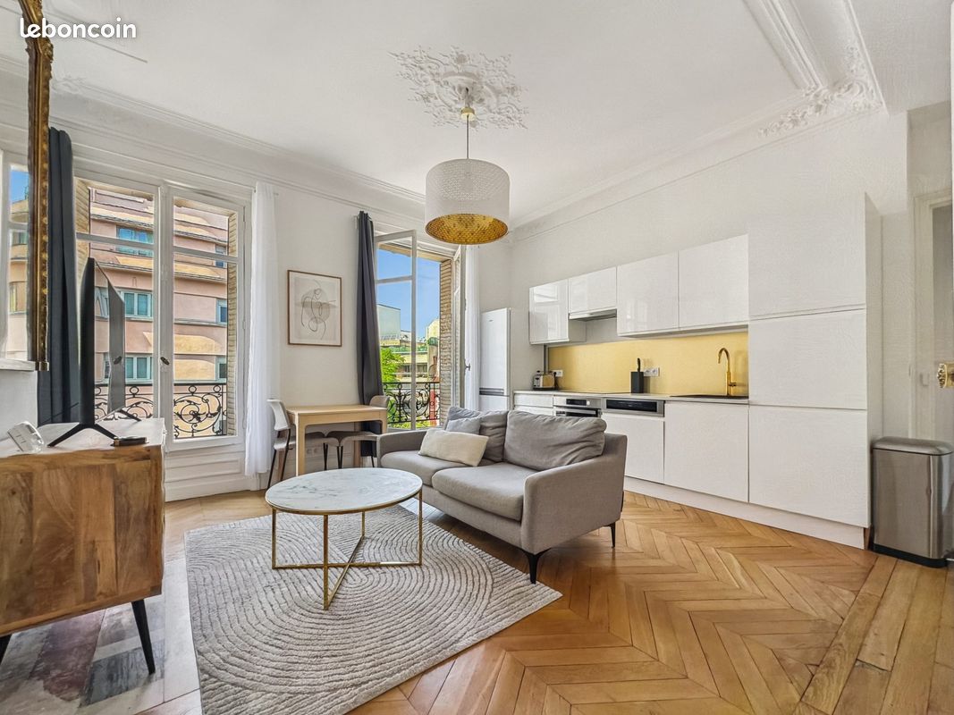 Appartement 3 pièces 58 m² · à Paris · 58 m² · 700 000 €