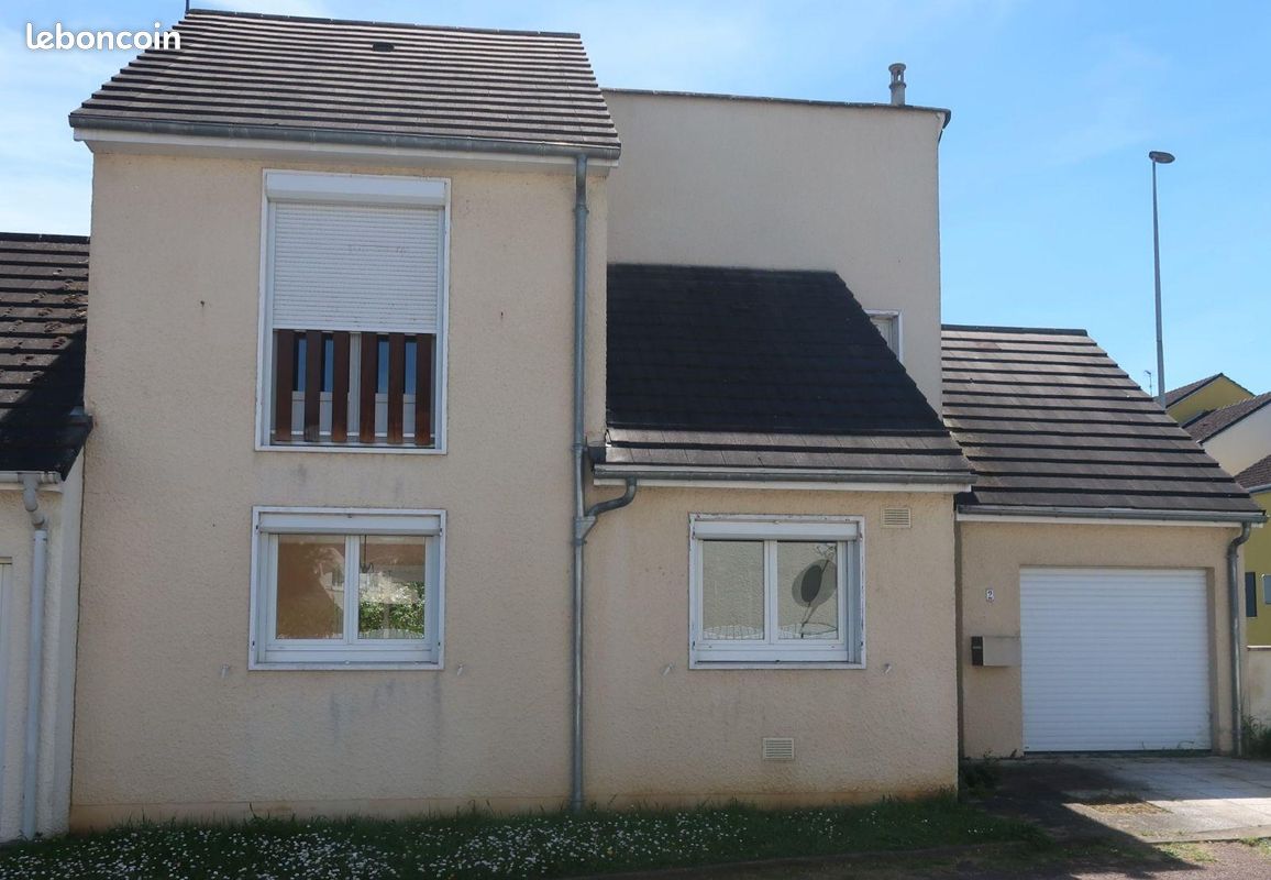 Maison 4 pièces 86 m² · à Châtellerault · 86 m² · 745 €/mois
