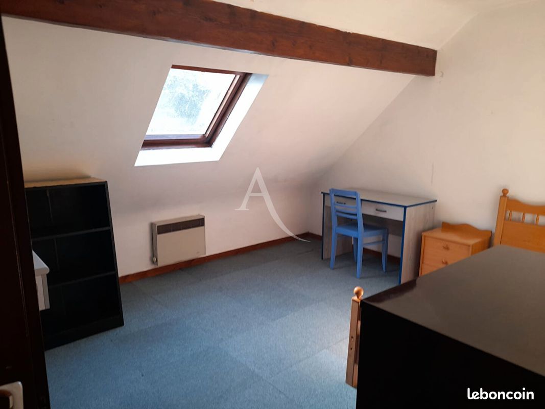 Appartement 1 pièce 14 m² · à Bures-sur-Yvette · 14 m² · 490 €