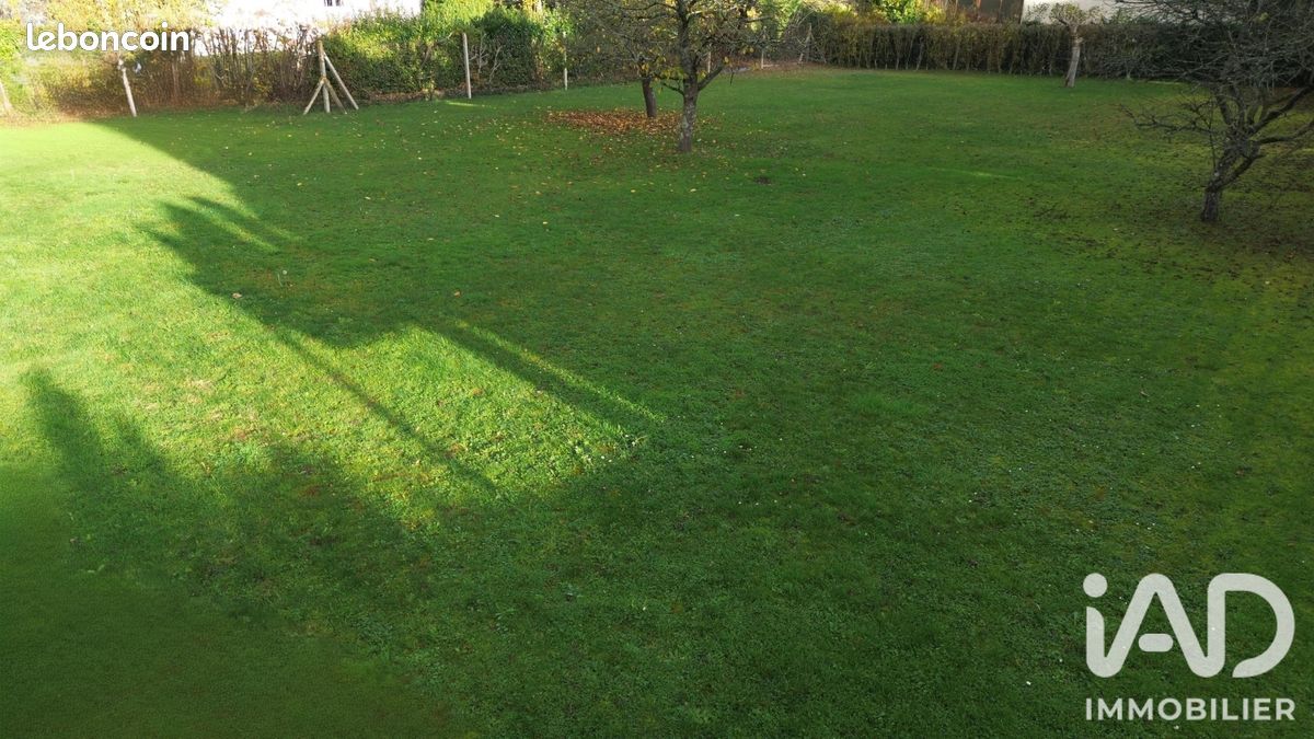 Terrain 1105 m² · à Rubelles · 1 105 m² · 225 000 €
