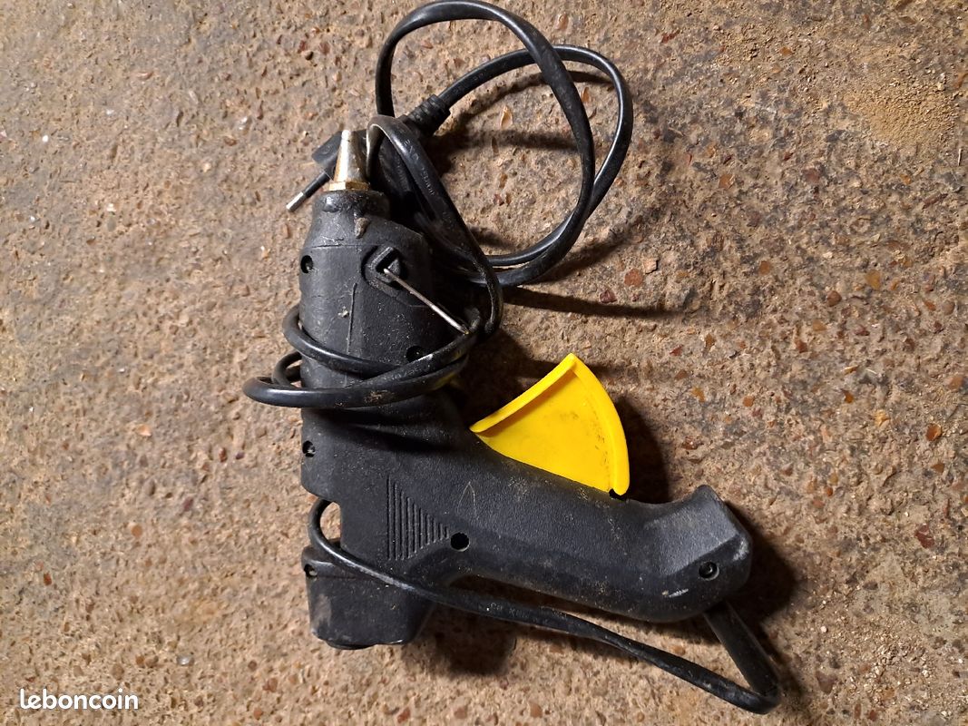 Pistolet à colle chaude (image 1)