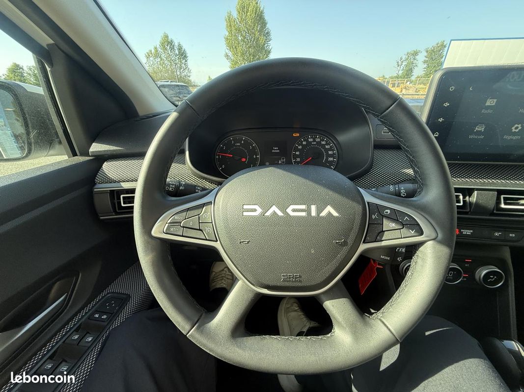 DACIA SANDERO 1.0 TCe - 90 - BV CVT III BERLINE Expression PHASE 2 (image 13)