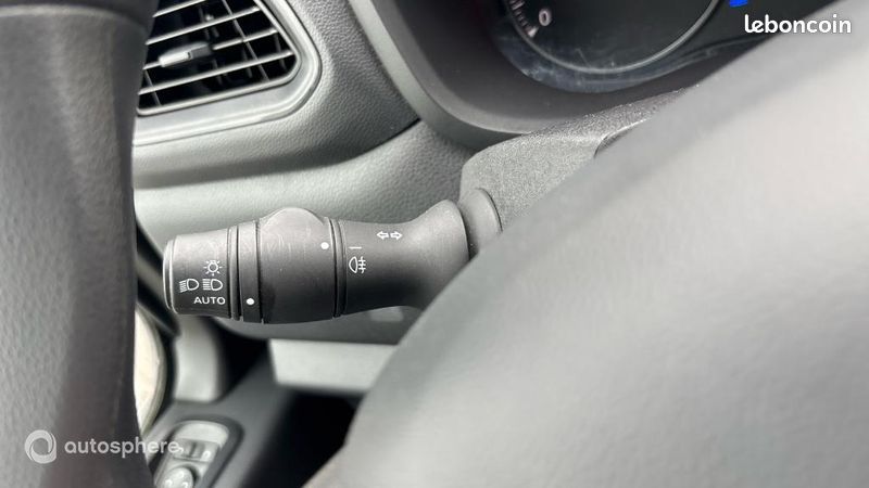Renault Master Véhicule utilitaire ou Société F3500 L3H3 2.3 Blue dCi 135ch Confort Euro6E (image 24)