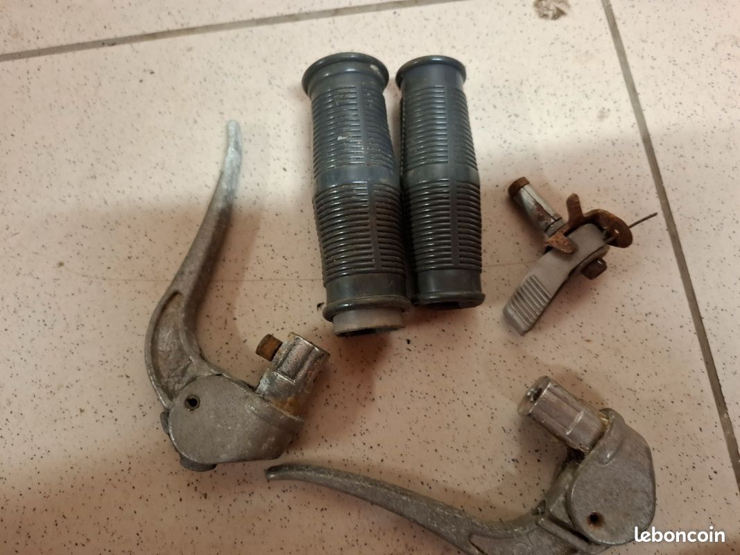 Lot De 2 Vis Poignées 6 Pans Pour Solex - NOS - Ancien Stock France