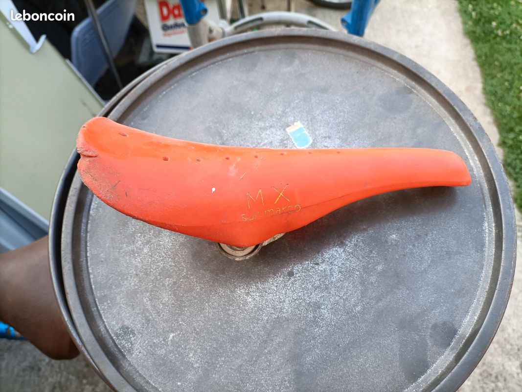 Selle BMX Vintage - Fabriquée En Italie - Couleur Orange - Occasion