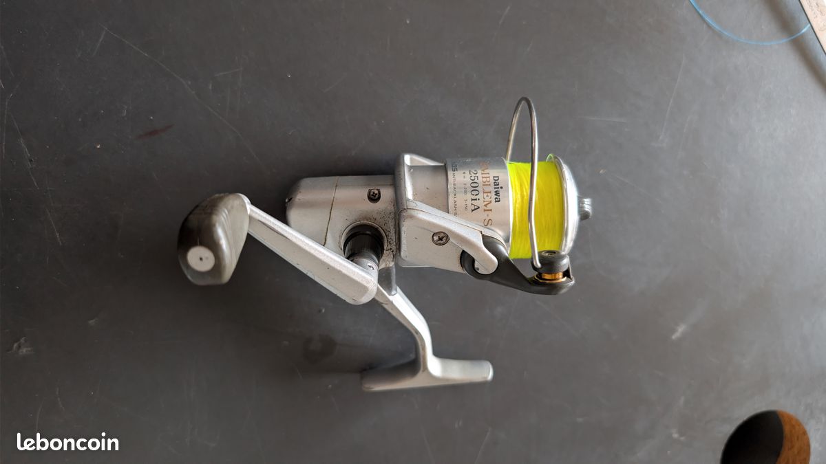 hand spinner main métal tourner toupie roulement à billes occupation