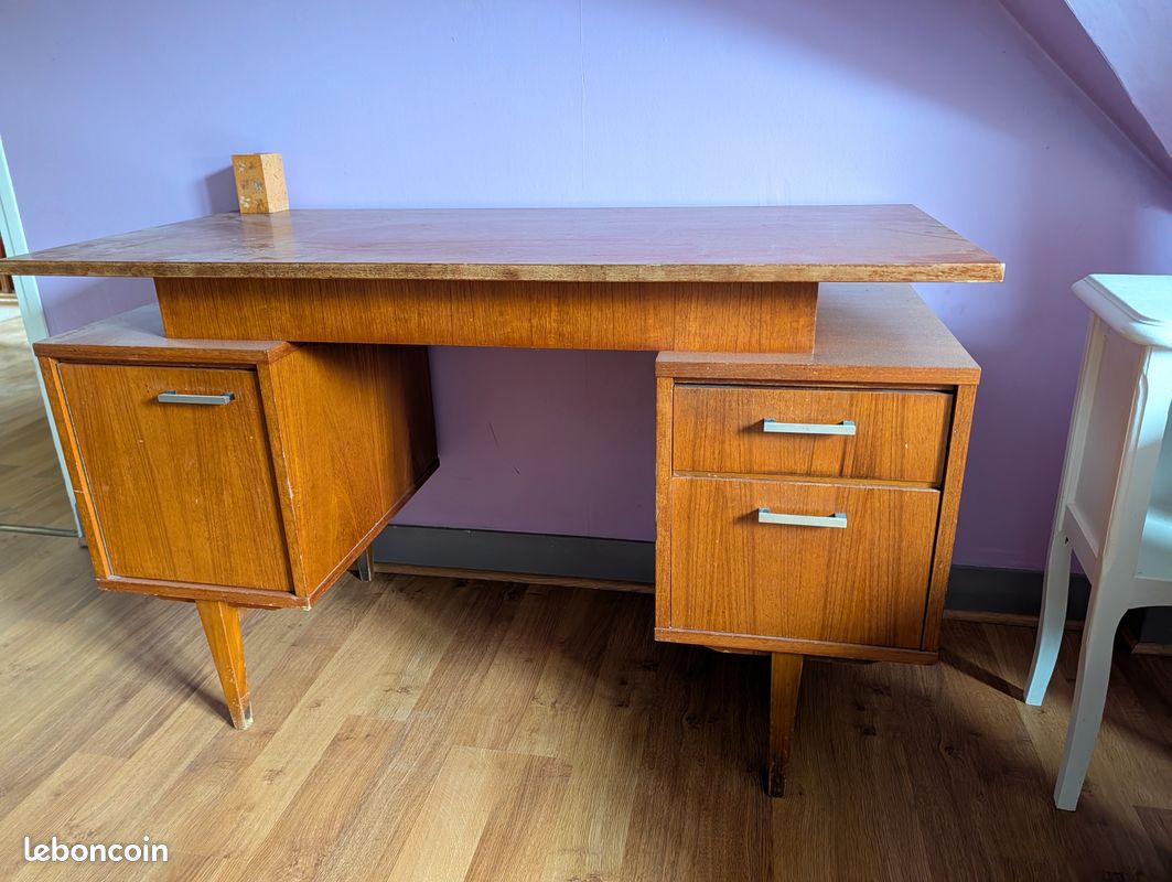 Bureau vintage (image 1)