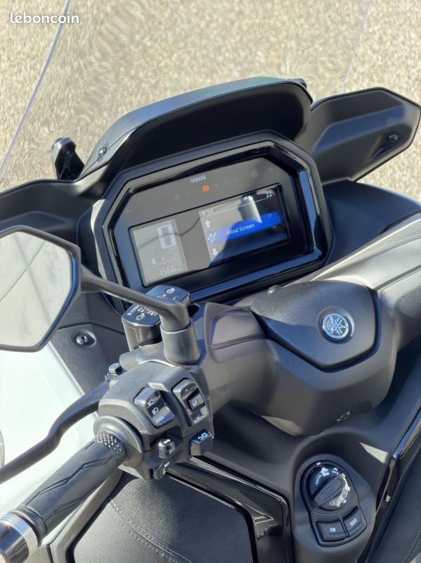 Yamaha XMAX 125 TECH MAX (image 6)