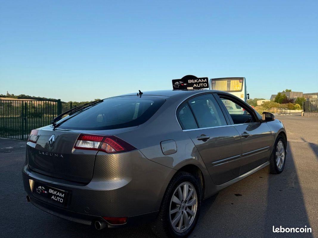 RENAULT LAGUNA 2.0 dCi 150 Bose Edition (image 6)