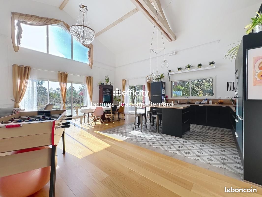 Maison 5 pièces 192 m² · à Saubion · 192 m² · 865 000 €