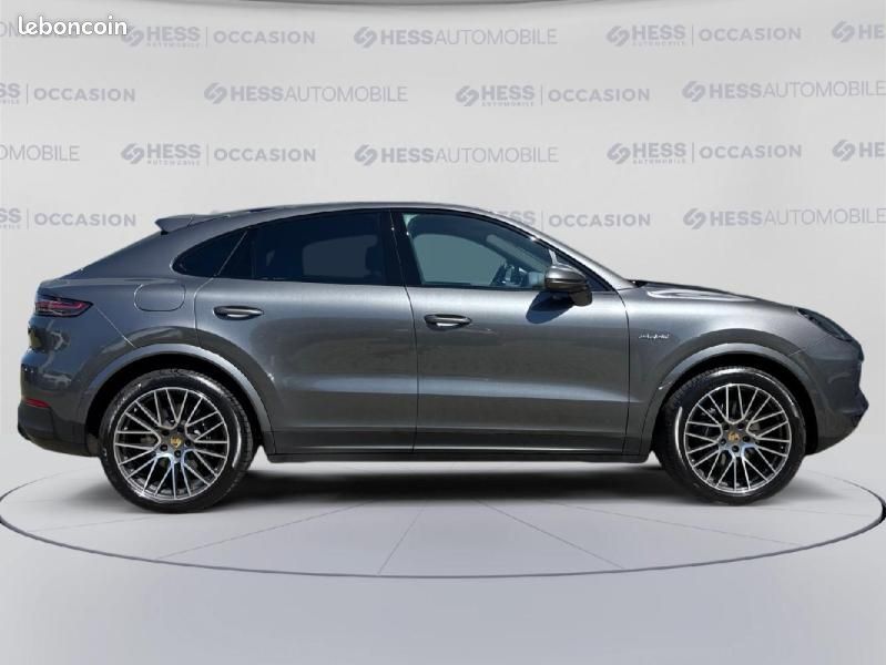 Porsche Cayenne Coupé 3.0 V6 462ch E-Hybrid (image 4)