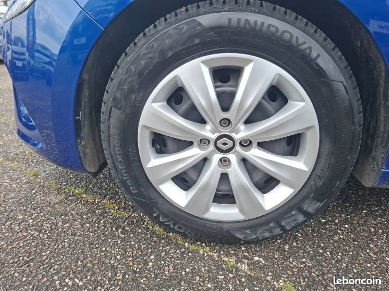 Renault Clio SCe 65 Authentic (image 9)