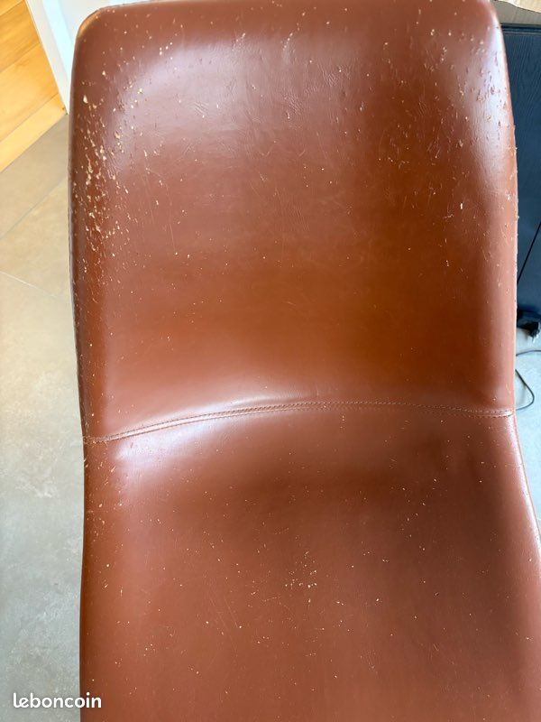Lot de 2 chaises marrons simili cuir (image 5)
