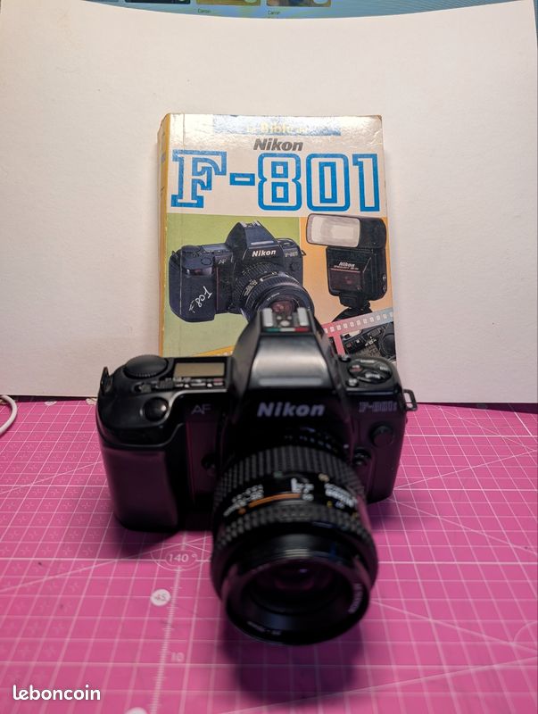 Appareil photo argentique Nikon F-801s + Objectif AF Nikkor 35-70mm (image 1)
