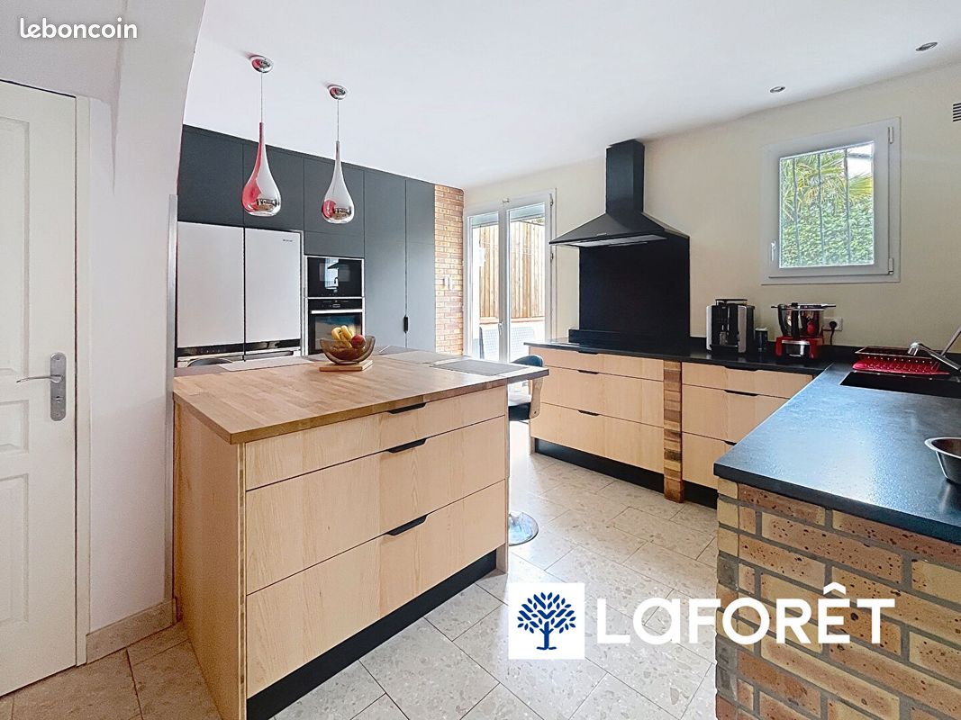 Maison 6 pièces 140 m² · à Toulouse · 140 m² · 480 000 €