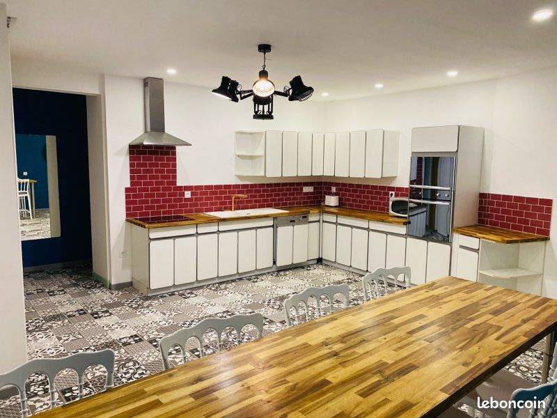 Appartement 7 pièces 150 m² · à Agen · 150 m² · 1 200 €/mois