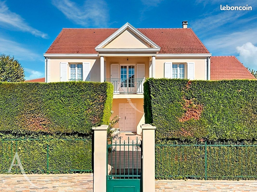Maison 7 pièces 153 m² · à Leuville-sur-Orge · 153 m² · 419 960 €
