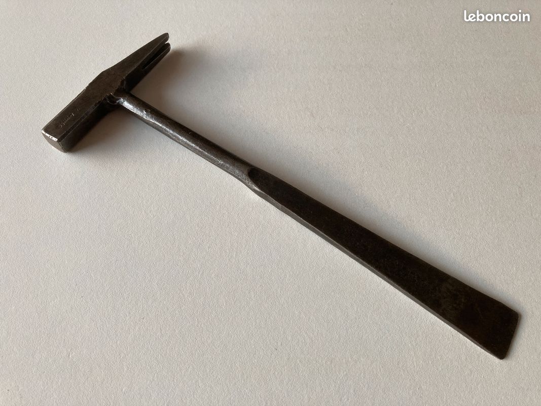 N°2) OUTIL ANCIEN, old tool, hammer , MARTEAU MAILLET DE VIGNERON EUR