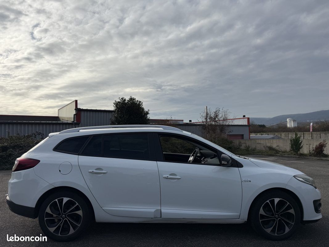 Renault Megane Estate III (K95) 1.5 dCi 110ch Business Garantie 6 Mois (image 2)