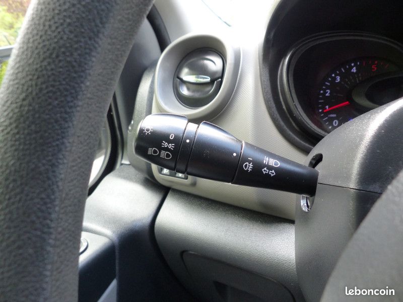 Renault TRAFIC III COMBI L1 1.6 DCI 125CH ENERGY LIFE 9 PLACES (image 30)
