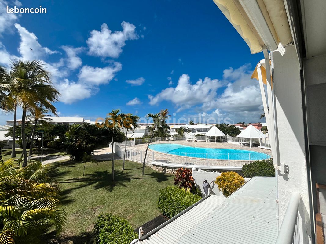 Appartement 1 pièce 28 m² · à Saint-François · 28 m² · 150 000 €