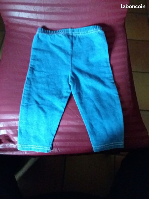 Leggins bebe mixte neuf taille 12 mois 2 euros (image 2)