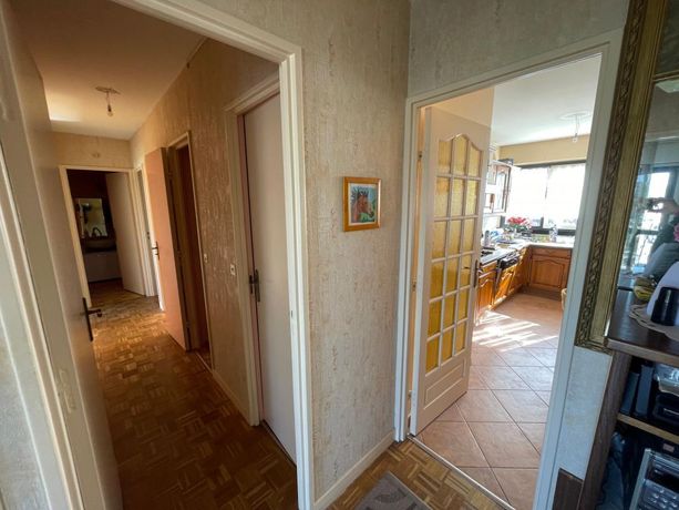 Appartement a vendre  - 5 pièce(s) - 91.03 m2 - Surfyn