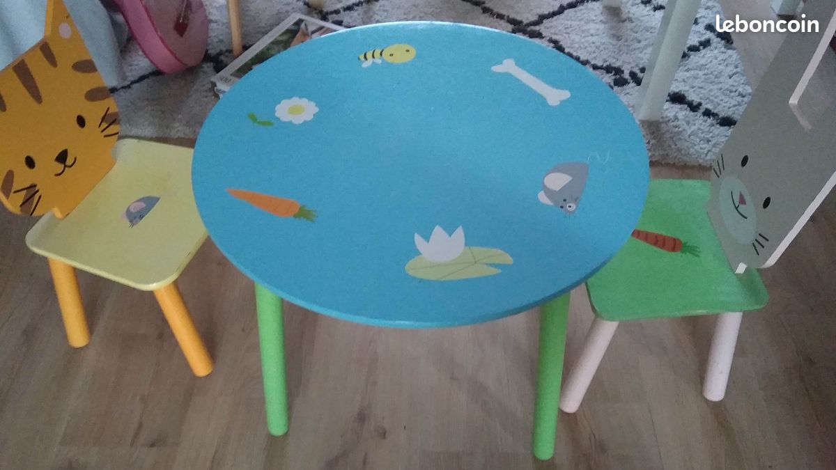 Table et chaises enfant (image 2)