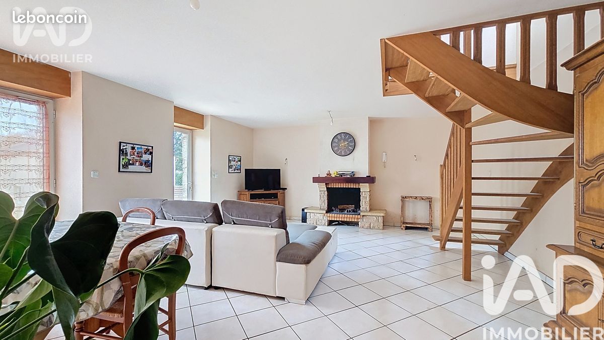 Maison 7 pièces 154 m² · à Allaire · 154 m² · 272 500 €