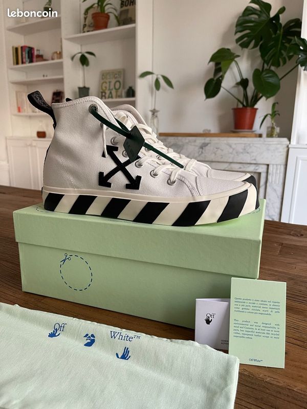 Baskets Off-White mi-montantes Vulcanized (image 1)