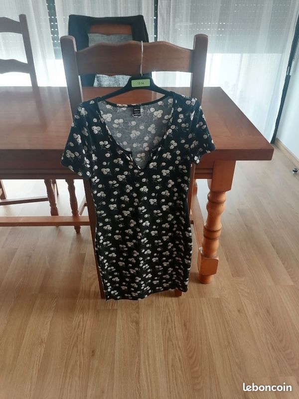 Robe (image 1)