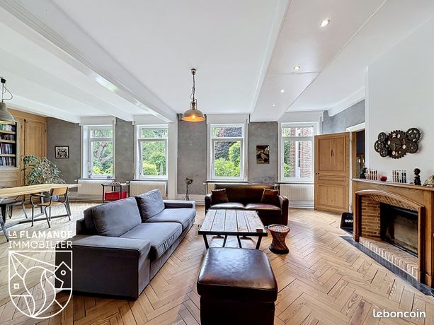 Propriété 9 pièces 256 m²