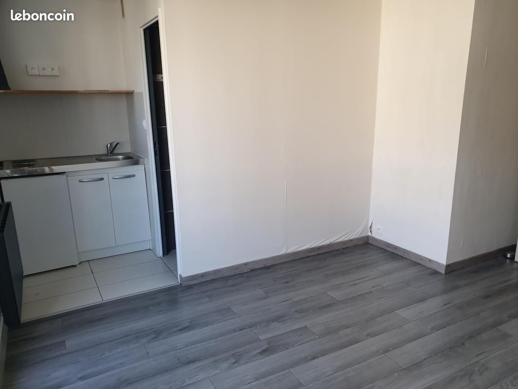 Studio 1 pièce 17 m² (image 3)