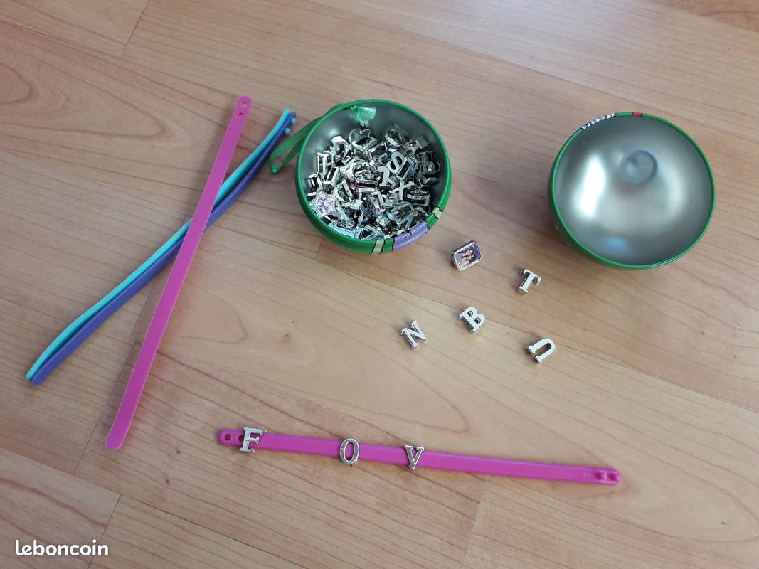 Kit pour créer ses bracelets personnalisés avec alphabet (image 1)