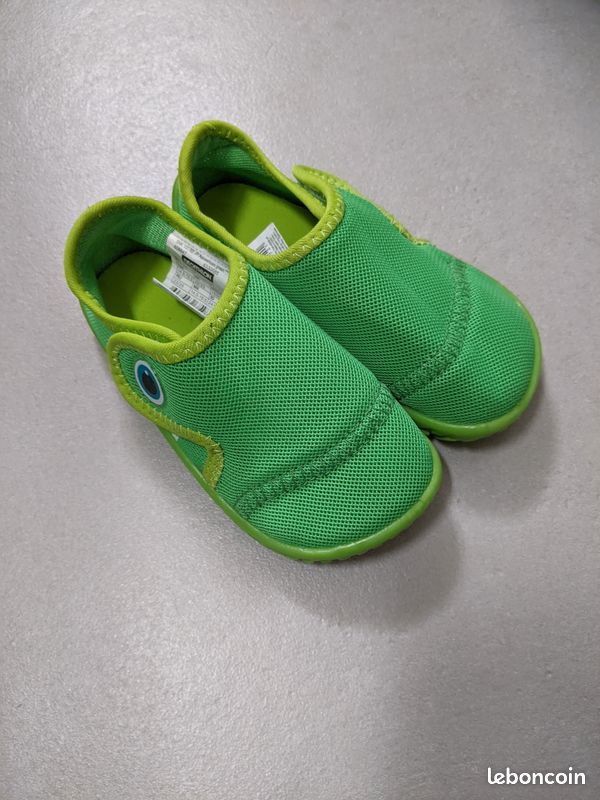 Chaussures aquatiques enfant (image 1)