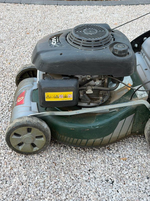 Tondeuse moteur Honda 140cc largeur 42cm (image 5)